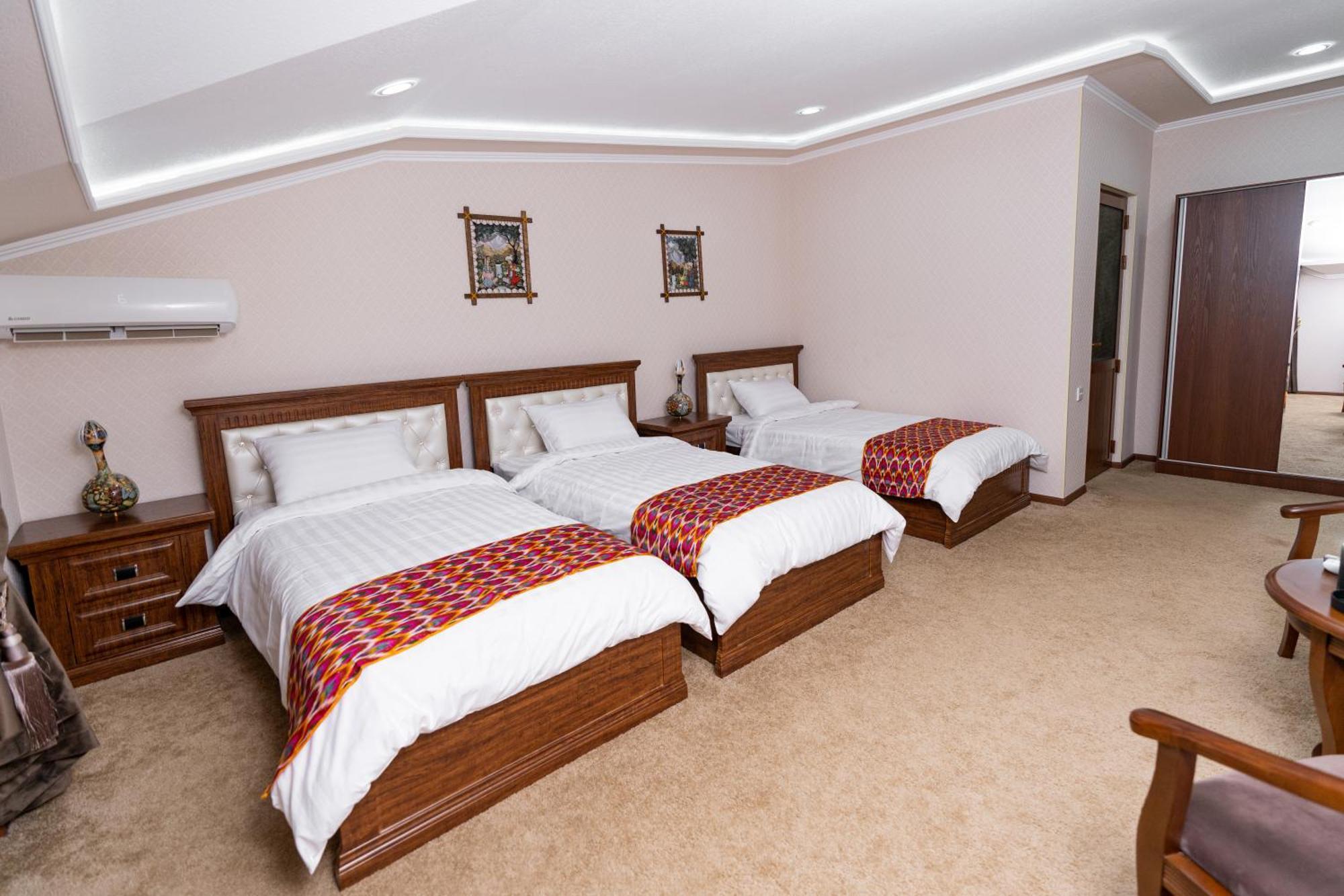 סמרקנד Crystal Guest House מראה חיצוני תמונה